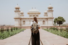 Read more about the article 獨旅真的會上癮嗎？網曝8大優缺點，一個人出國前必看！